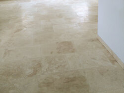 Travertin Beige Light Select gespachtelt & geschliffen Fliese 61x40,6x1,2 cm