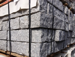 Light Grey Granit G603 gestockt Palisade 12x12x75 cm hellgrau