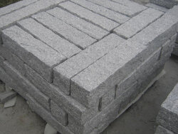 Light Grey Granit G603 gestockt Palisade 12x12x100 cm hellgrau