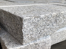 Granit Light Grey spaltrau Mauerstein FLx17x15 cm hellgrau