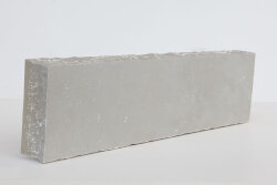 Autumn Grey spaltrau Sandstein Stele 10x25x150 cm grau