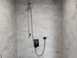 White Marble getrommelt weisser Marmor Verblender...