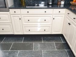 Black Marble Rustik getrommelt Fliese 40,6x61x1,2 cm grau