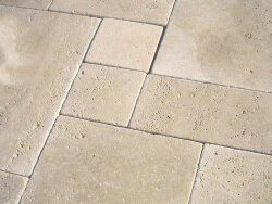 Travertin Beige Select getrommelt Fliese großer römischer Verband 1,2 cm