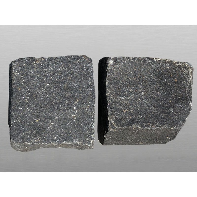 Vietnam Basalt 507 spaltrau 1 Tonne Pflastersteine 15x15x15 cm schwarz