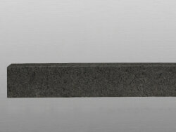 Attika Grey Gabbro geflammt &amp; geb&uuml;rstet Randstein 8x25x150 cm dunkelgrau