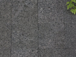 Attika Grey Gabbro geflammt & gebürstet Platte 60x90x3 cm dunkelgrau