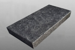 Vietnam Basalt geflammt &amp; wassergestrahlt Pflasterplatte 20x40x6 cm dunkelgrau