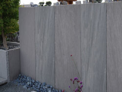 Sky Grey spaltrau Sandstein Sichtschutzwand 5-7x50x230 cm...